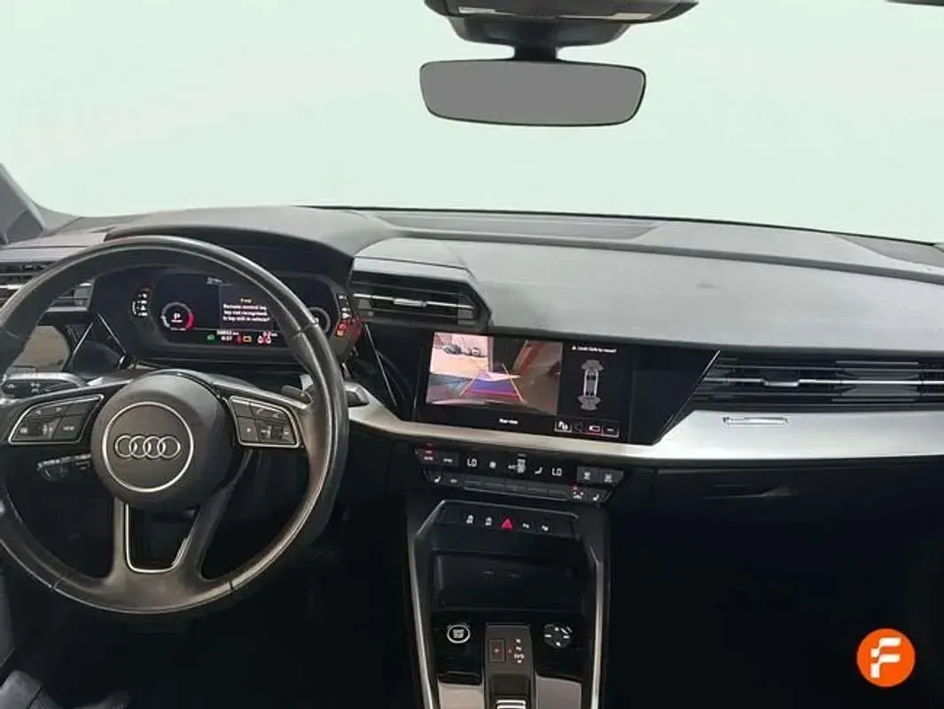 Usado Audi A3 Sportback S-Line 110 CV (80 kW) 2023 Gris Utilitario