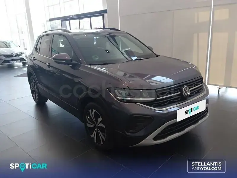 Usado VW T-Cross 115 CV (84 kW) 2025 Gris / plata SUV
