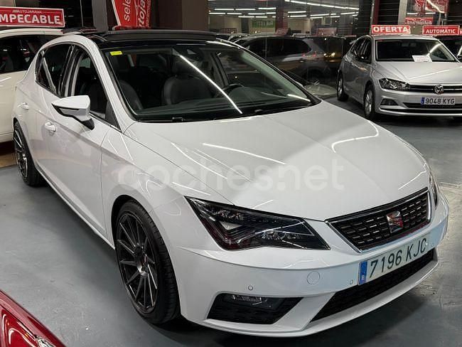 Blanco Usado 2018 Seat Leon XCELLENCE Berlina | 15.990 € (Precio justo) - Imagen 1/4