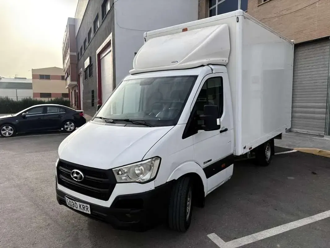 Usado Hyundai H 350 150 CV (110 kW) 2019 Blanco Van