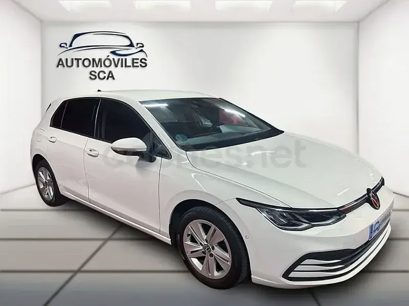 Usado VW Golf VIII Life 110 CV (80 kW) 2022 Blanco Berlina