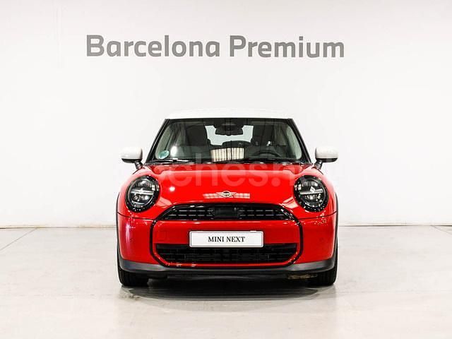 Usado Mini Cooper 114 kW (156 CV) 2025 Rojo Utilitario