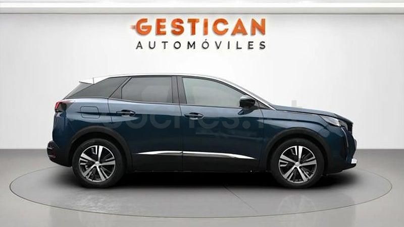 Usado Peugeot 3008 Allure 130 CV (95 kW) 2022 Azul SUV