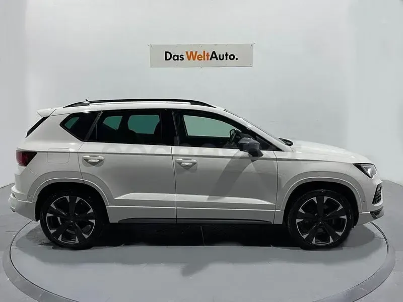 Usado Cupra Ateca VZ 300 CV (220 kW) 2023 Blanco SUV