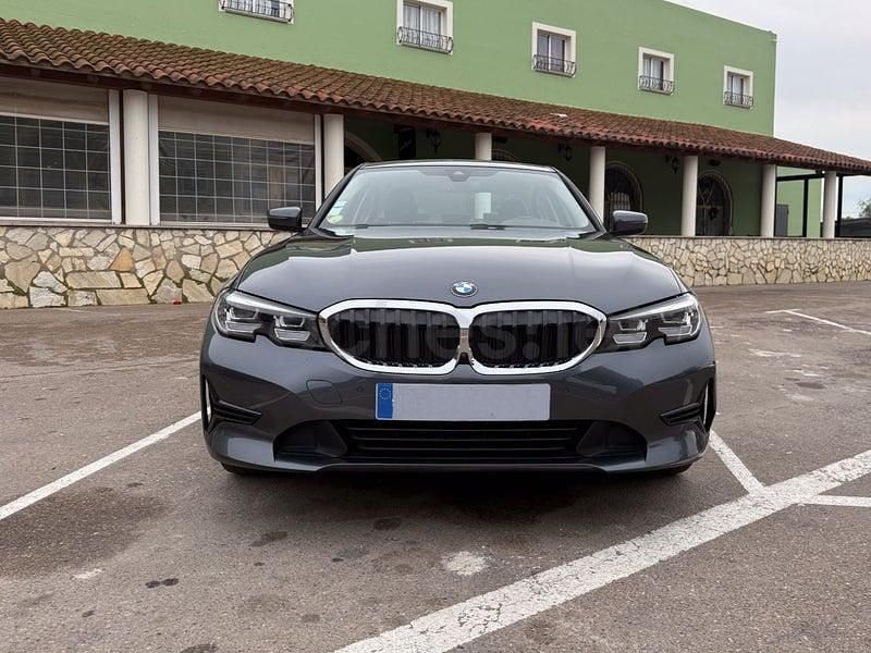 Usado BMW 320e 190 CV (139 kW) 2021 Gris / plata Berlina