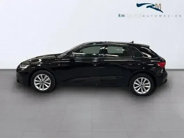 Usado Audi A3 Attraction 150 CV (110 kW) 2021 Negro Berlina