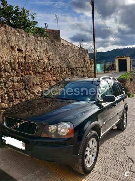 Negro Usado 2005 Volvo XC90 Momentum SUV | 7000 € (Precio justo) - Imagen 1/4