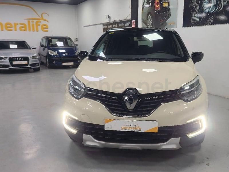 Usado Renault Captur Zen 120 CV (88 kW) 2018 Blanco SUV