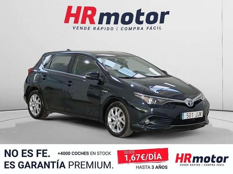 Usado Toyota Auris Hybrid 136 CV (100 kW) 2015 Azul Utilitario