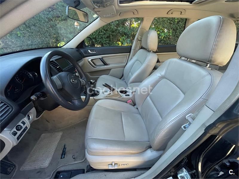 Usado Subaru Legacy 150 CV (110 kW) 2008 Negro Familiar