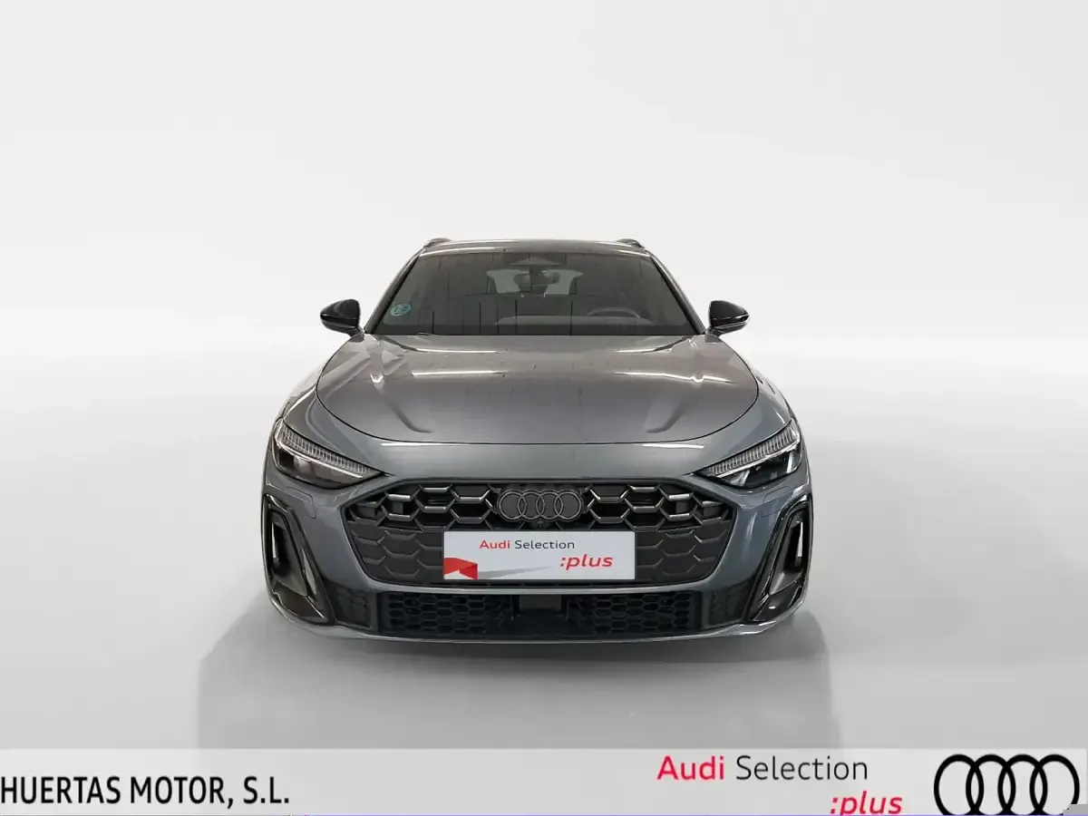 Nuevo Audi A5 Ambiente 204 CV (150 kW) 2026 Azul Familiar