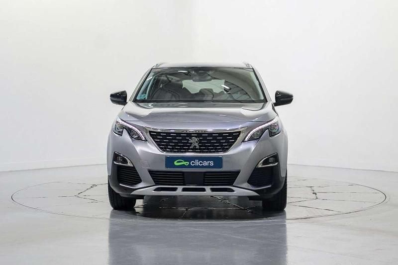 Usado Peugeot 5008 Allure 131 CV (96 kW) 2020 Gris SUV