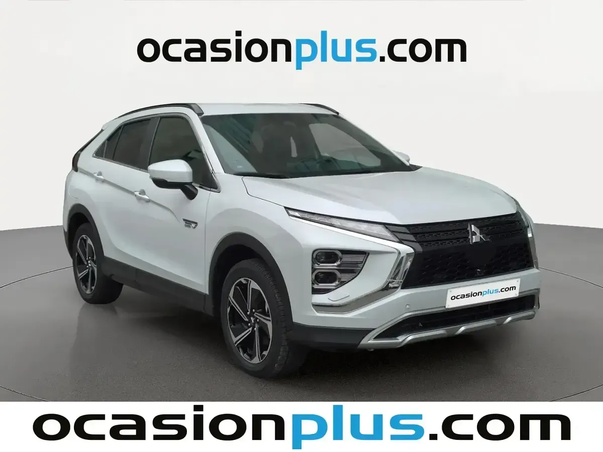 Usado Mitsubishi Eclipse Cross 188 CV (138 kW) 2025 Blanco SUV