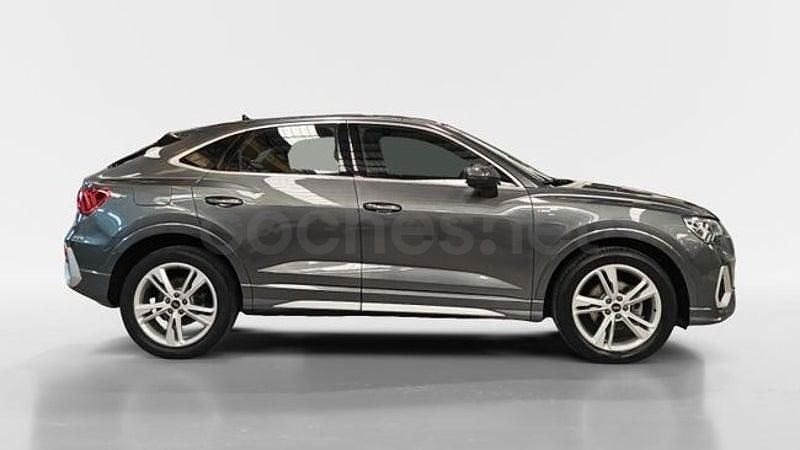 Usado Audi Q3 Sportback S-Line 150 CV (110 kW) 2022 Gris / plata SUV