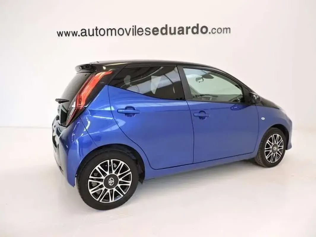 Occasion Toyota Aygo X-cite 72 PK (52 kW) 2019 Blauw Hatchback