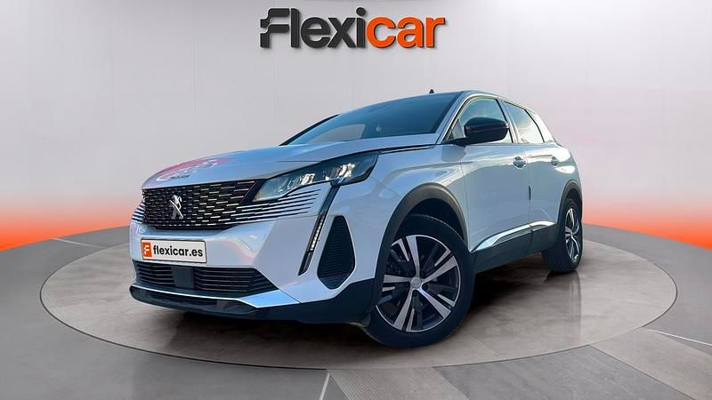 Usado Peugeot 3008 Allure 131 CV (96 kW) 2022 Blanco Monovolumen