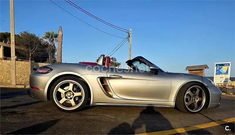 Usado Porsche 718 Boxster 25 years 400 CV (294 kW) 2021 Gris / plata Descapotable