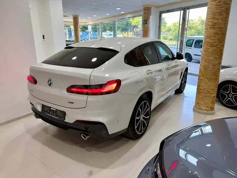 Usado BMW X4 Comfort Edition 190 CV (139 kW) 2019 Blanco SUV