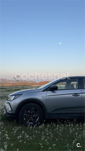 Usado Opel Grandland X Business Edition 130 CV (95 kW) 2023 Gris / plata SUV