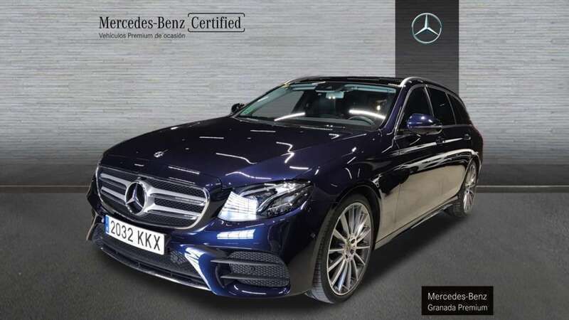Azul Usado 2018 Mercedes E220 AMG line Familiar | 31.500 € (Precio justo) - Imagen 1/4
