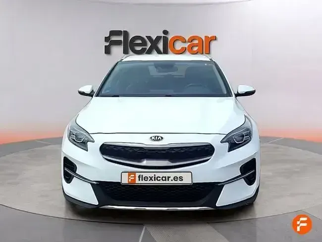 Usado Kia XCeed 136 CV (100 kW) 2021 Blanco SUV