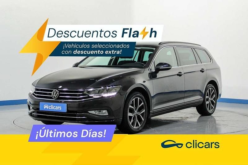 Gris Usado 2022 VW Passat Executive Familiar | 18.390 € (Buen precio) - Imagen 1/4