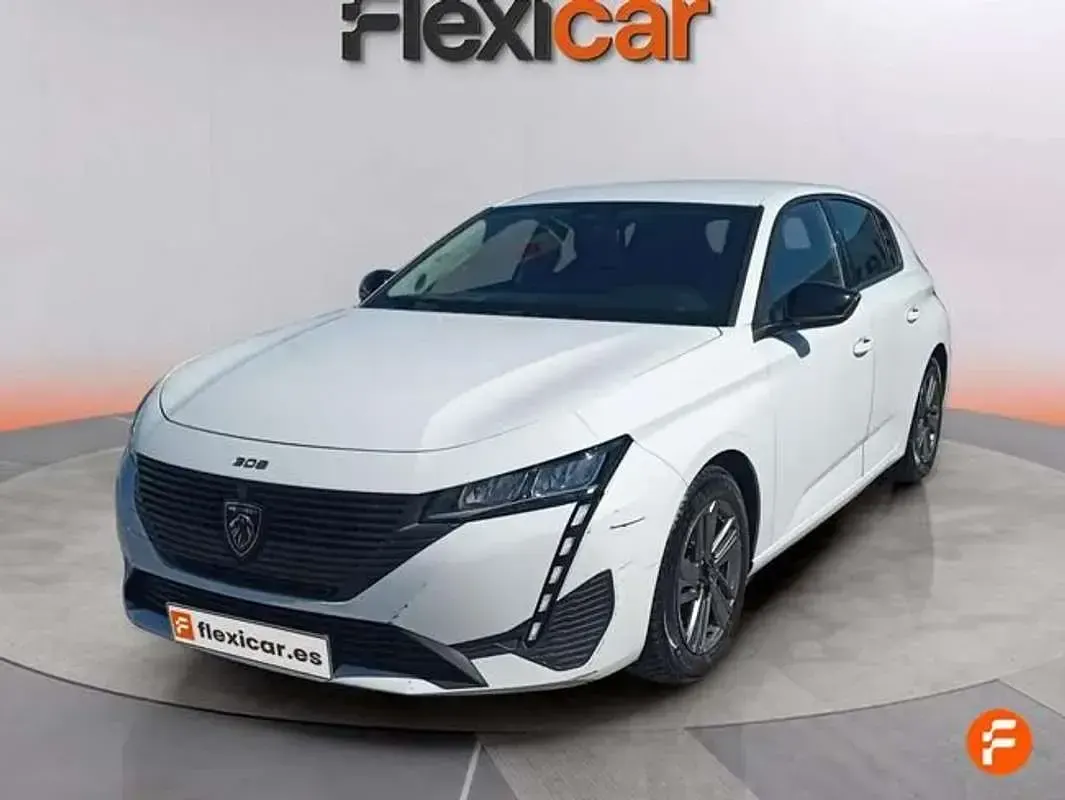 Usado Peugeot 308 Allure 131 CV (96 kW) 2022 Blanco Utilitario