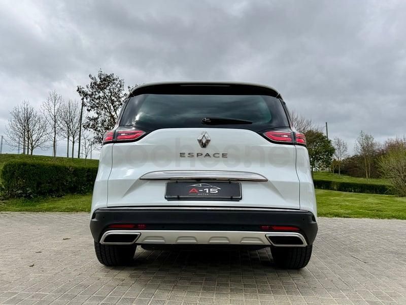 Usado Renault Espace Initiale 190 CV (139 kW) 2022 Blanco Monovolumen