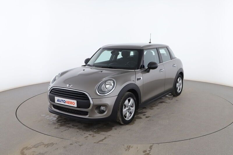 Gris / plata Usado 2017 Mini ONE Utilitario | 15.599 € (Precio justo) - Imagen 1/4