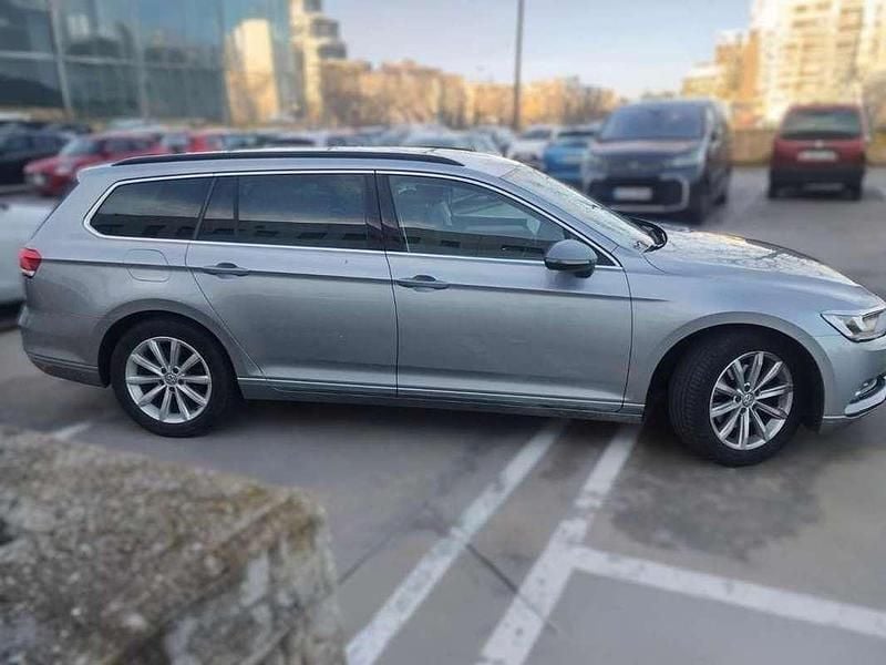 Usado VW Passat Advance 150 CV (110 kW) 2019 Gris Familiar