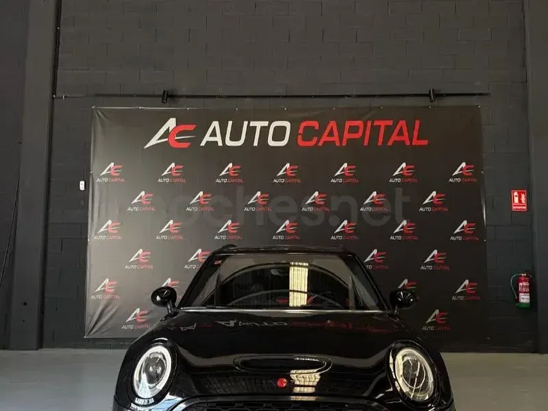 Usado Mini John Cooper Works Clubman 231 CV (169 kW) 2017 Negro Familiar