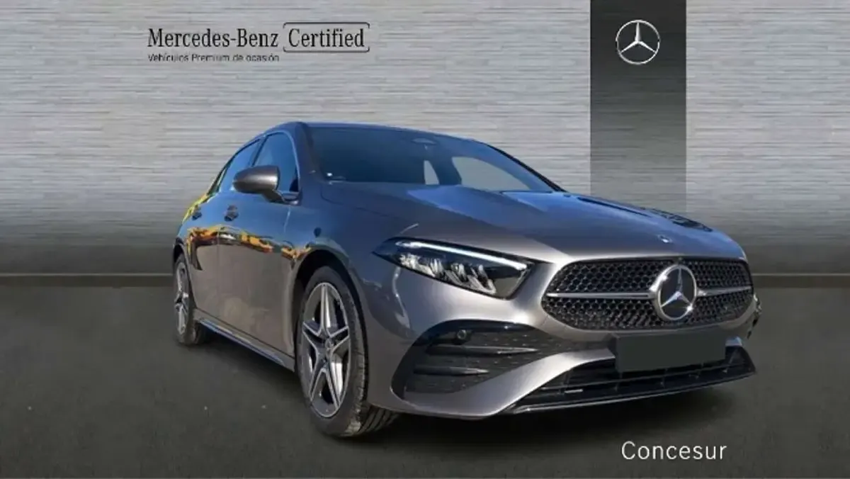 Usado Mercedes A200 150 CV (110 kW) 2025 Gris Berlina