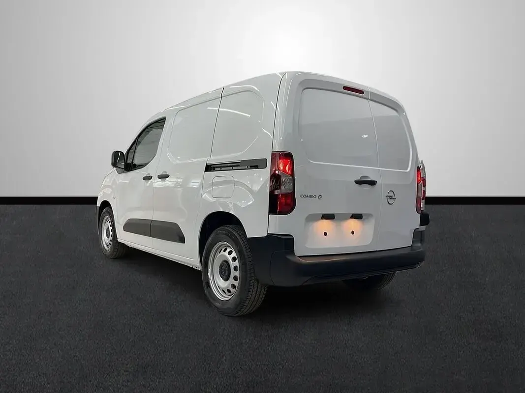 Nuevo Opel Combo 100 kW (136 CV) 2025 Blanco Monovolumen