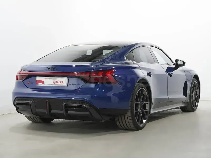 Usado Audi e-tron GT quattro Performance 430 kW (585 CV) 2024 Eléctrico Berlina