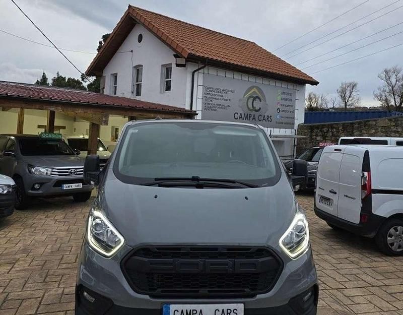 Usado Ford Tourneo Trend 105 CV (77 kW) 2019 Gris Monovolumen