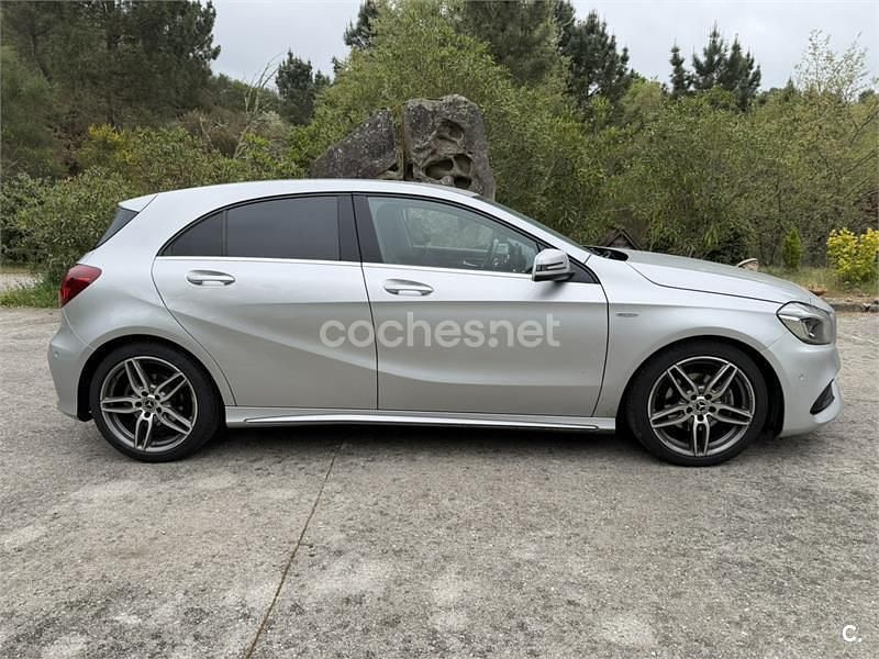 Usado Mercedes A200 156 CV (114 kW) 2018 Gris / plata Berlina
