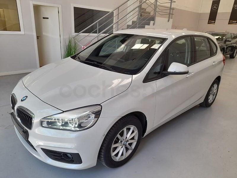 Używany BMW 218 150 KM (110 kW) 2017 Biały Kombi