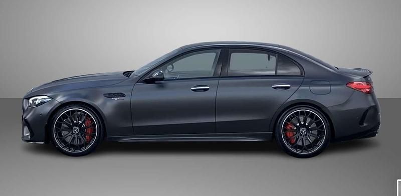 Usado Mercedes C63 AMG AMG 680 CV (500 kW) 2024 Negro Familiar