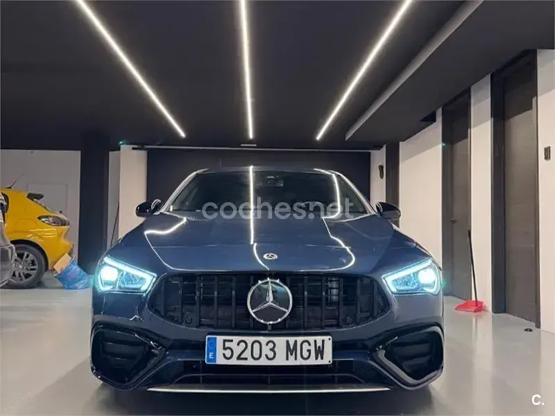 Usado Mercedes CLA180 136 CV (100 kW) 2023 Negro Berlina