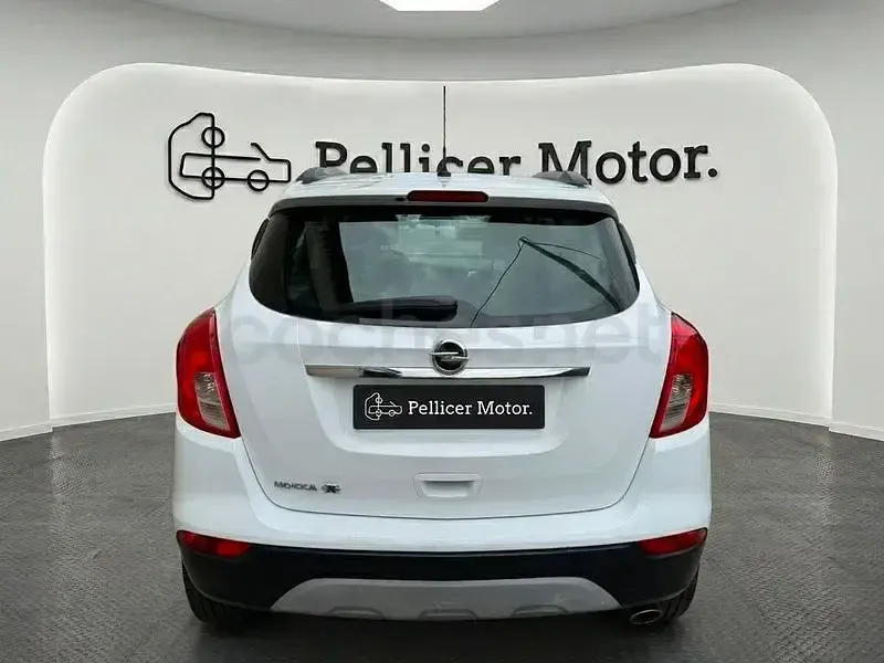 Usado Opel Mokka X Innovation 136 CV (100 kW) 2019 Blanco SUV