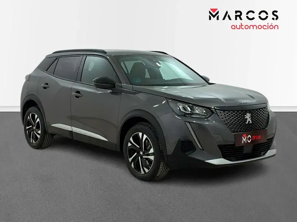 Usado Peugeot 2008 Allure 130 CV (95 kW) 2023 SUV