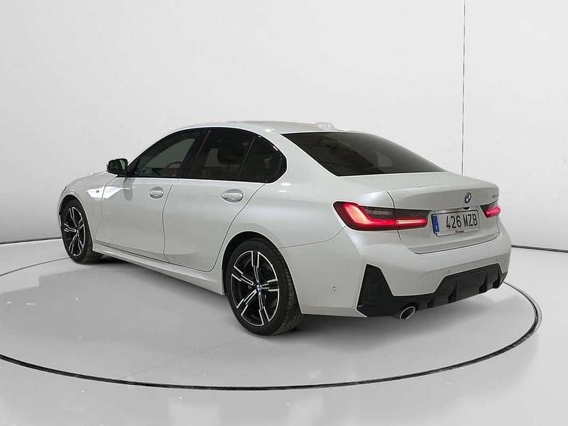 Usado BMW 318 M Sport 151 CV (111 kW) 2025 Blanco Berlina