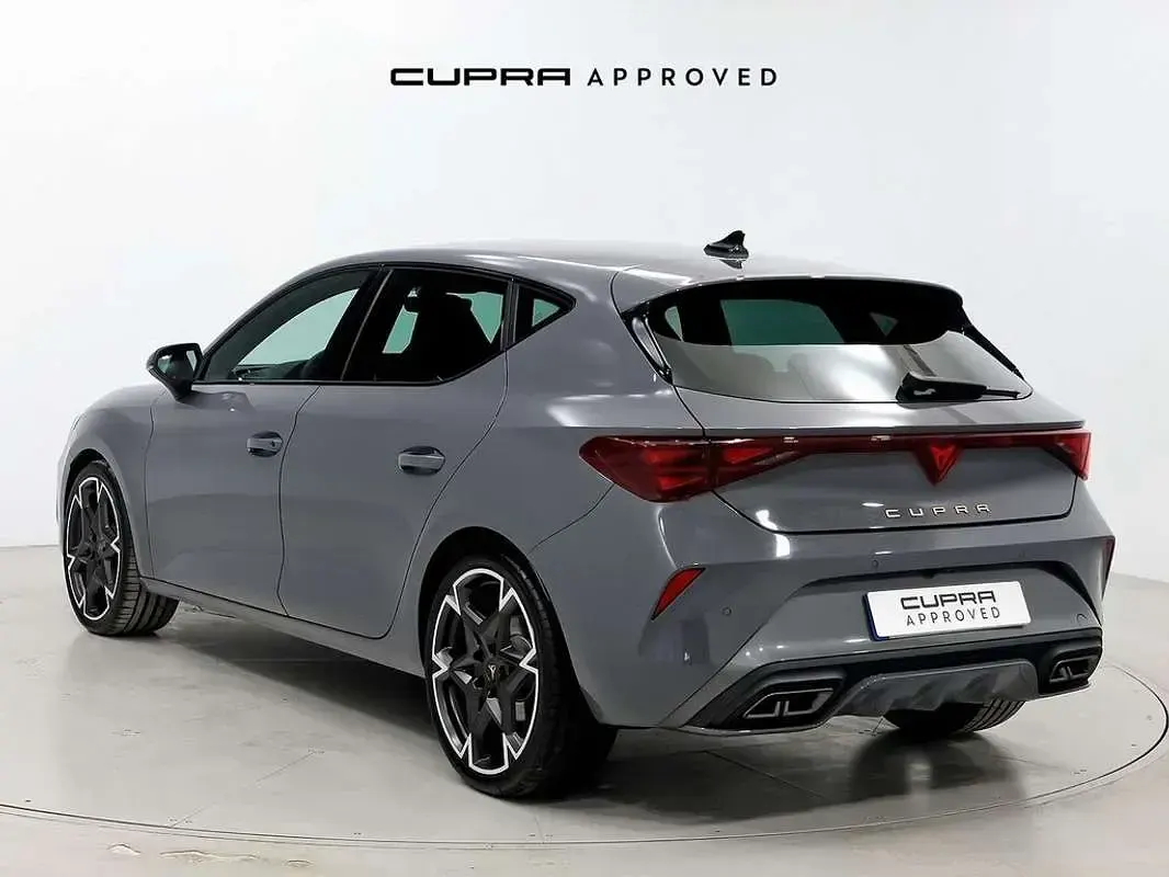 Usado Cupra Leon 150 HP (110 kW) 2024 Cinzento Citadino
