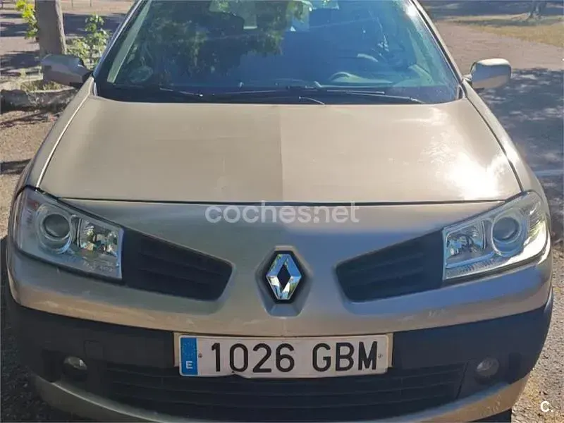 Usado Renault Mégane GrandTour Dynamique 130 CV (95 kW) 2008 Beige Familiar