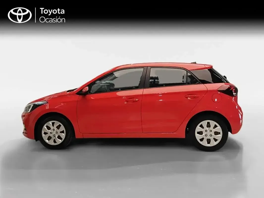 Usado Hyundai i20 84 CV (61 kW) 2020 Rojo Utilitario