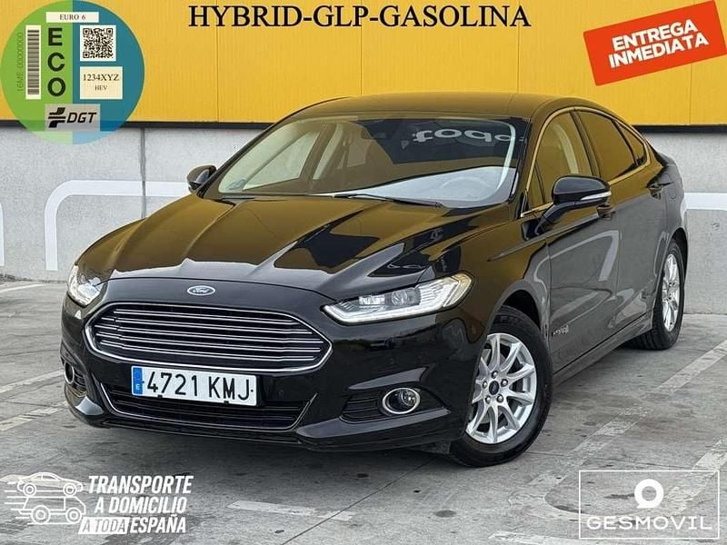 Usado Ford Mondeo Titanium 186 CV (136 kW) 2018 Negro Berlina