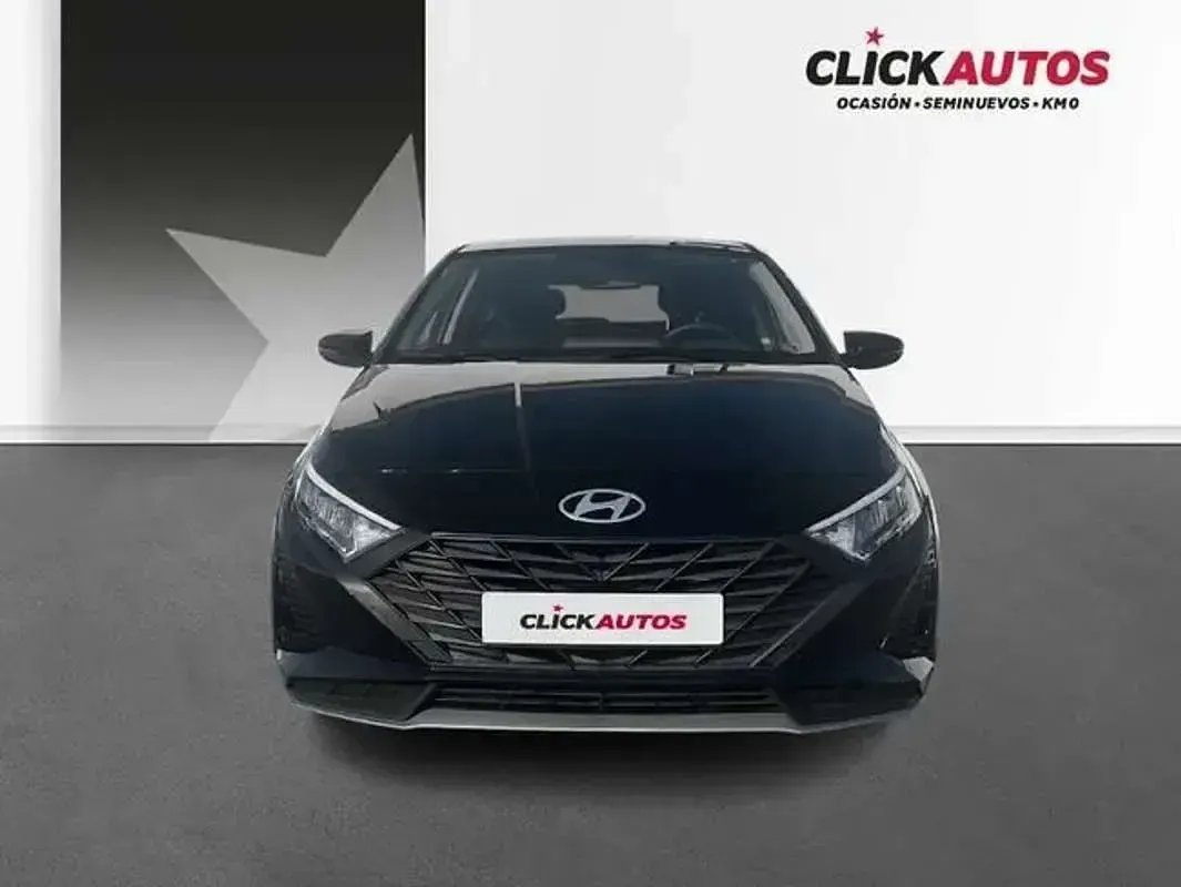 Usado Hyundai i20 80 CV (58 kW) 2025 Negro Utilitario