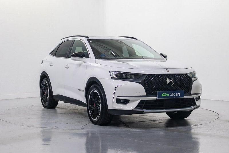 Usado DS Automobiles DS7 Crossback Performance Line Plus 225 CV (165 kW) 2021 Blanco SUV