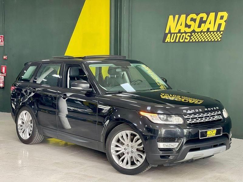 Negro Usado 2015 Land Rover Range Rover HSE SUV | 27.500 € (Precio justo) - Imagen 1/4