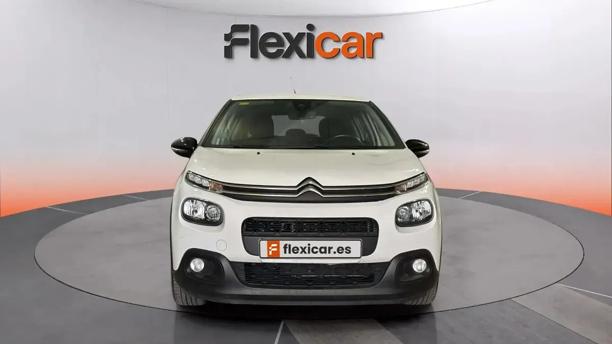 Käytetty Citroën C3 Feel 82 HP (60 kW) 2017 Valkoinen Sedan